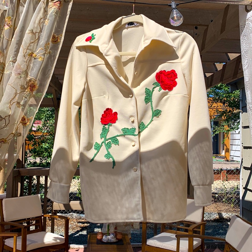 Vintage Embroidered Rose 🌹 Blazer Jacket